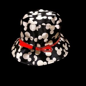 Rare Disney Bucket Hat
